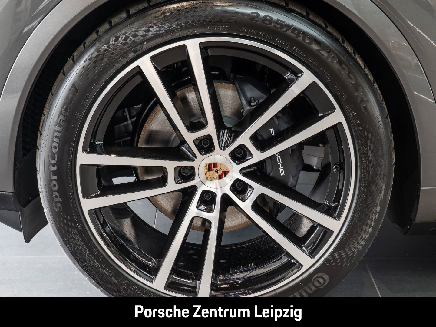 Porsche Cayenne SportDesign 22Zoll Massage AHK HD-Matrix