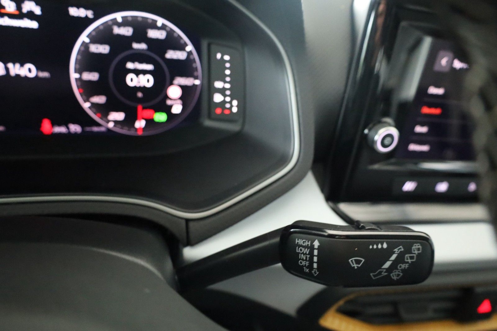 Seat Arona Style 1.0 TSI *Sitzheizung*Carplay-Navi