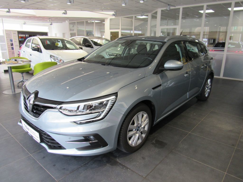 Renault Megane Grandtour ZEN E-TECH Plug-in - Samsaru's Car Outlet