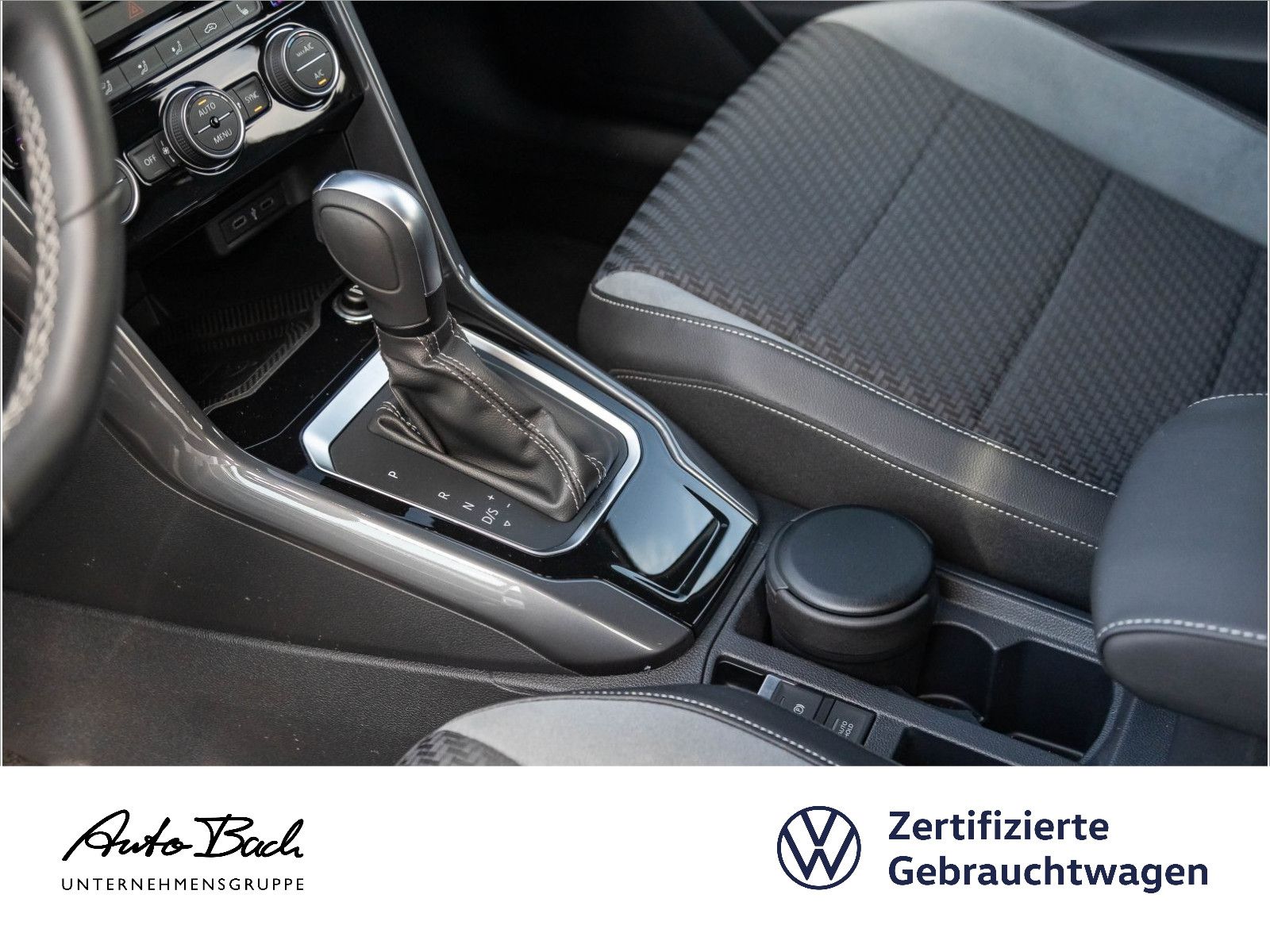 Volkswagen T-Roc 1.5 TSI Sport DSG - Samsaru's Car Outlet