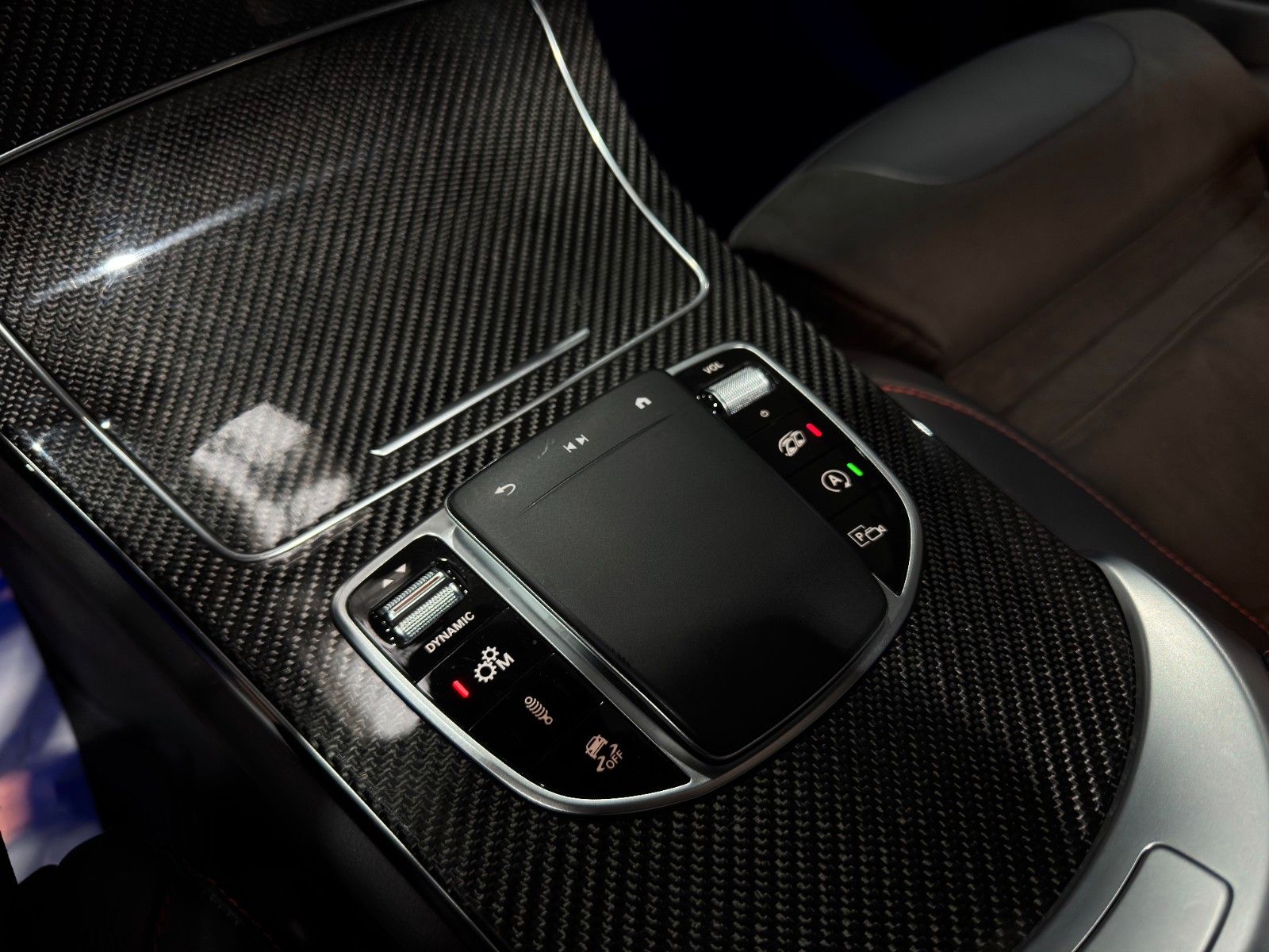 Mercedes-Benz GLC 43 AMG/4Matic/PANO/LED/AHK/360*/STHZ