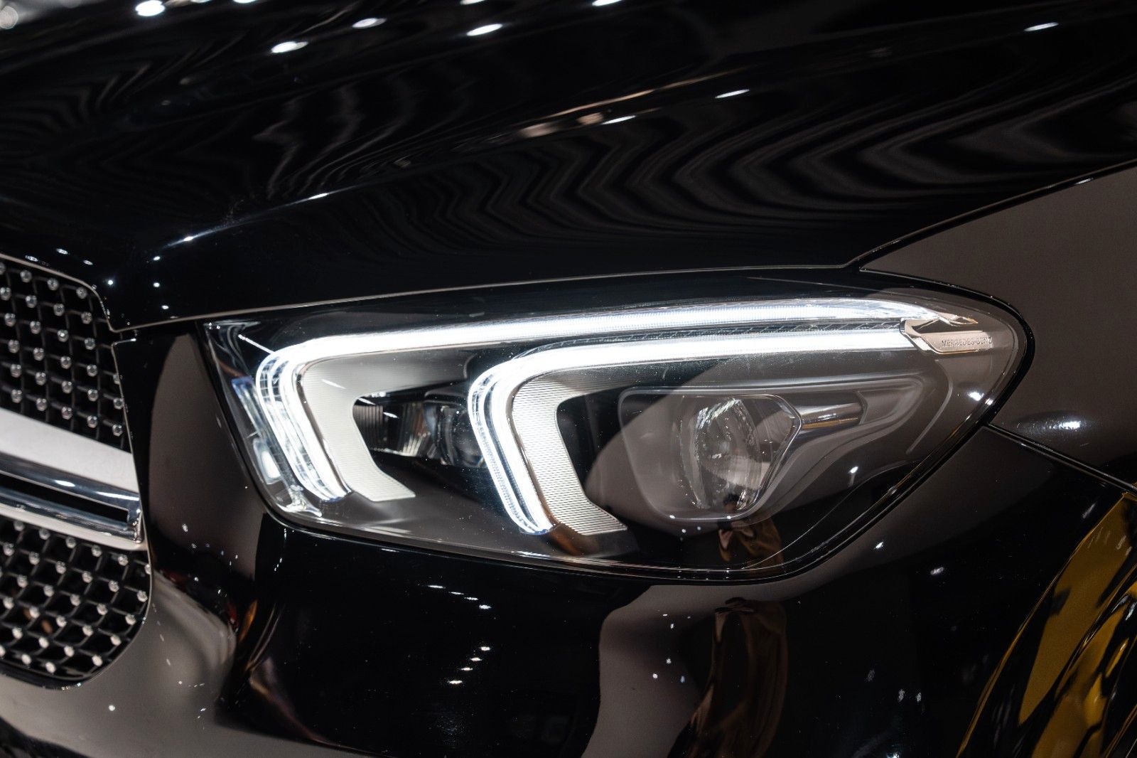 Mercedes-Benz GLE 350e 4M Coupe*AMG-LINE*NIGHT*BURMES.*1.HAND