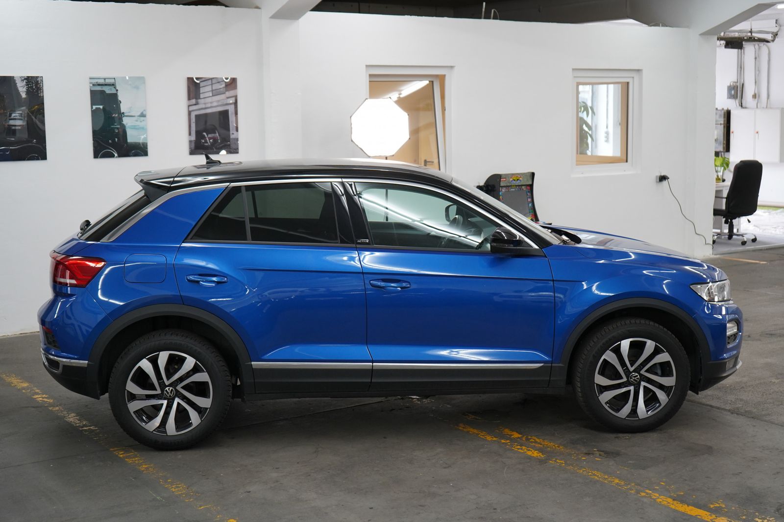 Volkswagen T-Roc 2.0 - Samsaru's Car Outlet