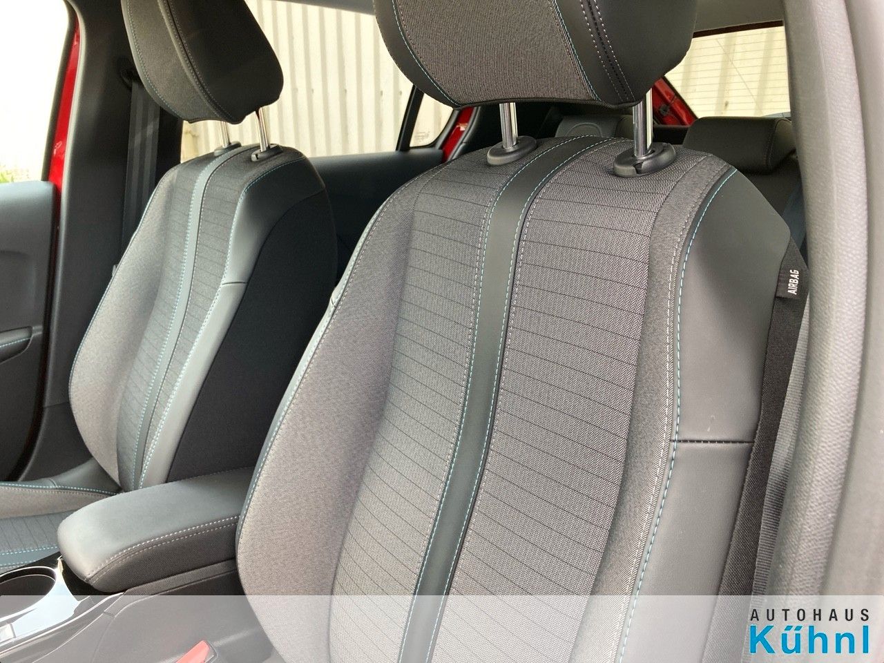 Peugeot 208 e- Allure - Samsaru's Car Outlet