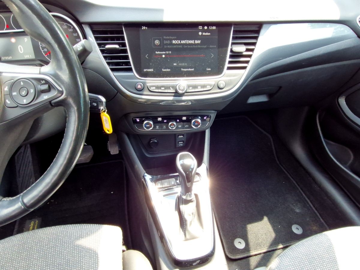 Opel Crossland Elegance - Samsaru's Car Outlet