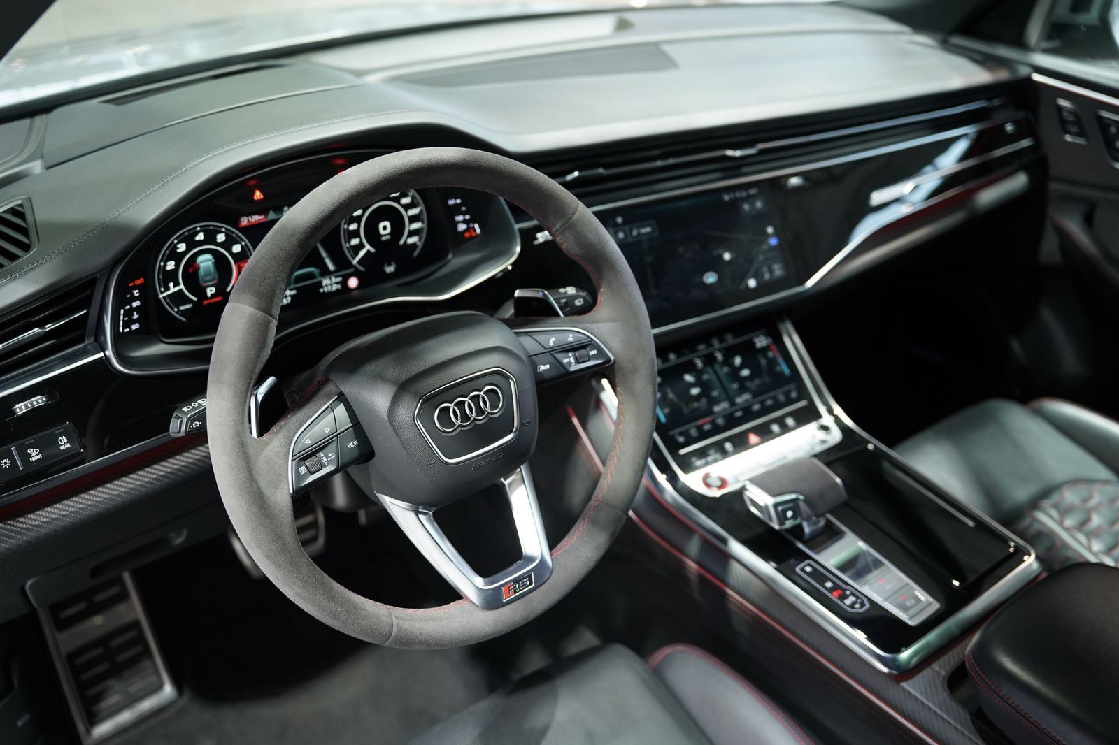 Audi RSQ8 q.*1H *23 *Dynamik*Keramik *S-Abgas *Pano