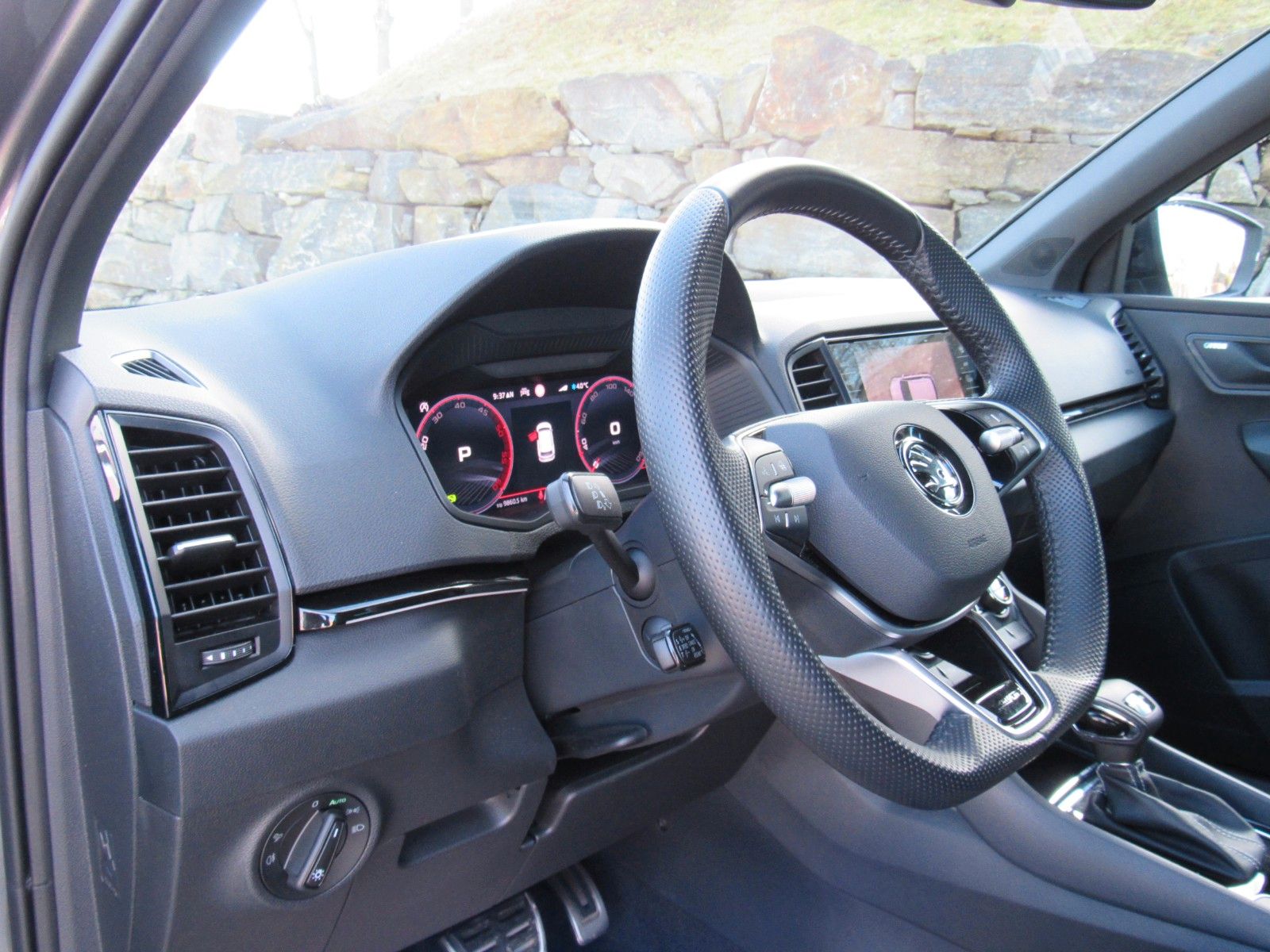 Skoda Karoq 2.0l TDI DSG 4x4 Sportline AHK 360° CANTON