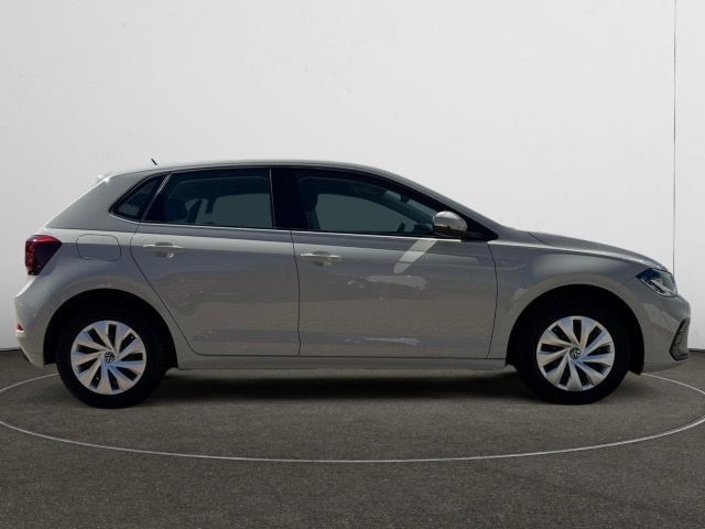 Volkswagen Polo VI 1.0 TSI DSG Life - Samsaru's Car Outlet