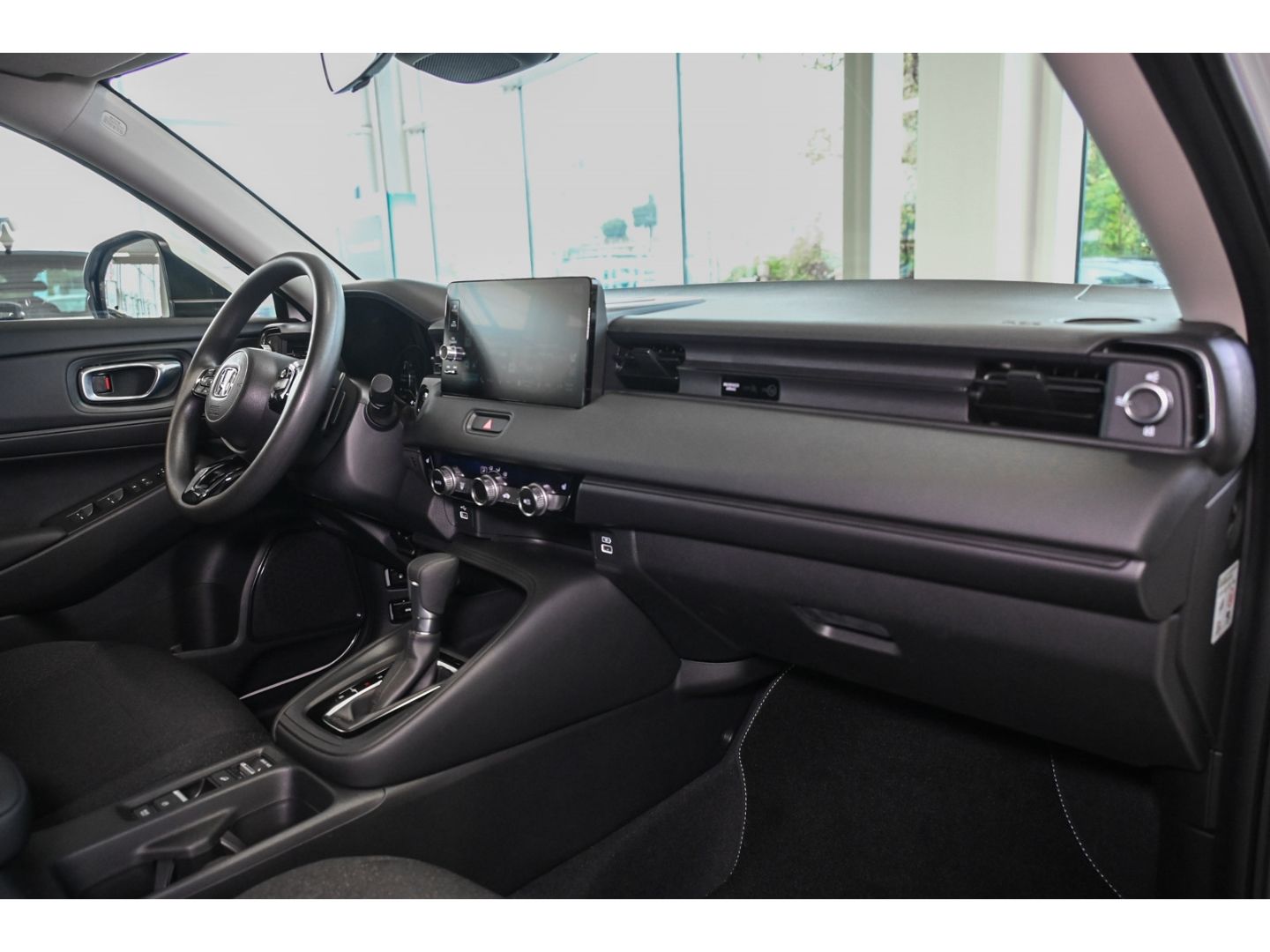 Honda HR-V 1.5 ELEGANCE Allwetterreifen Navigation Alu