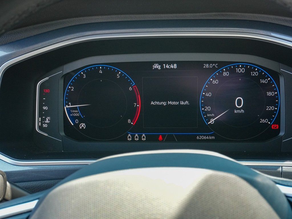 Volkswagen T-Roc 1.0 TSI Style - Samsaru's Car Outlet