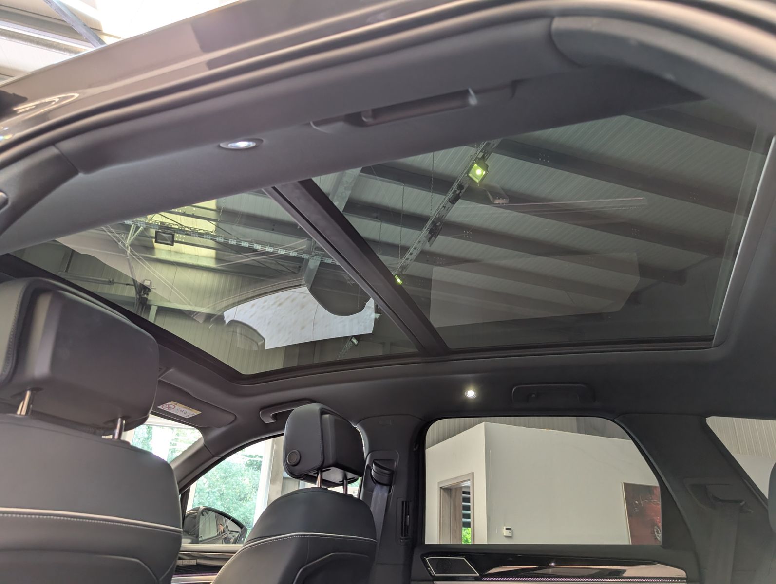 Volkswagen Touareg 3.0TDI 4M R-Line VOLL Black 22" UPE 114T