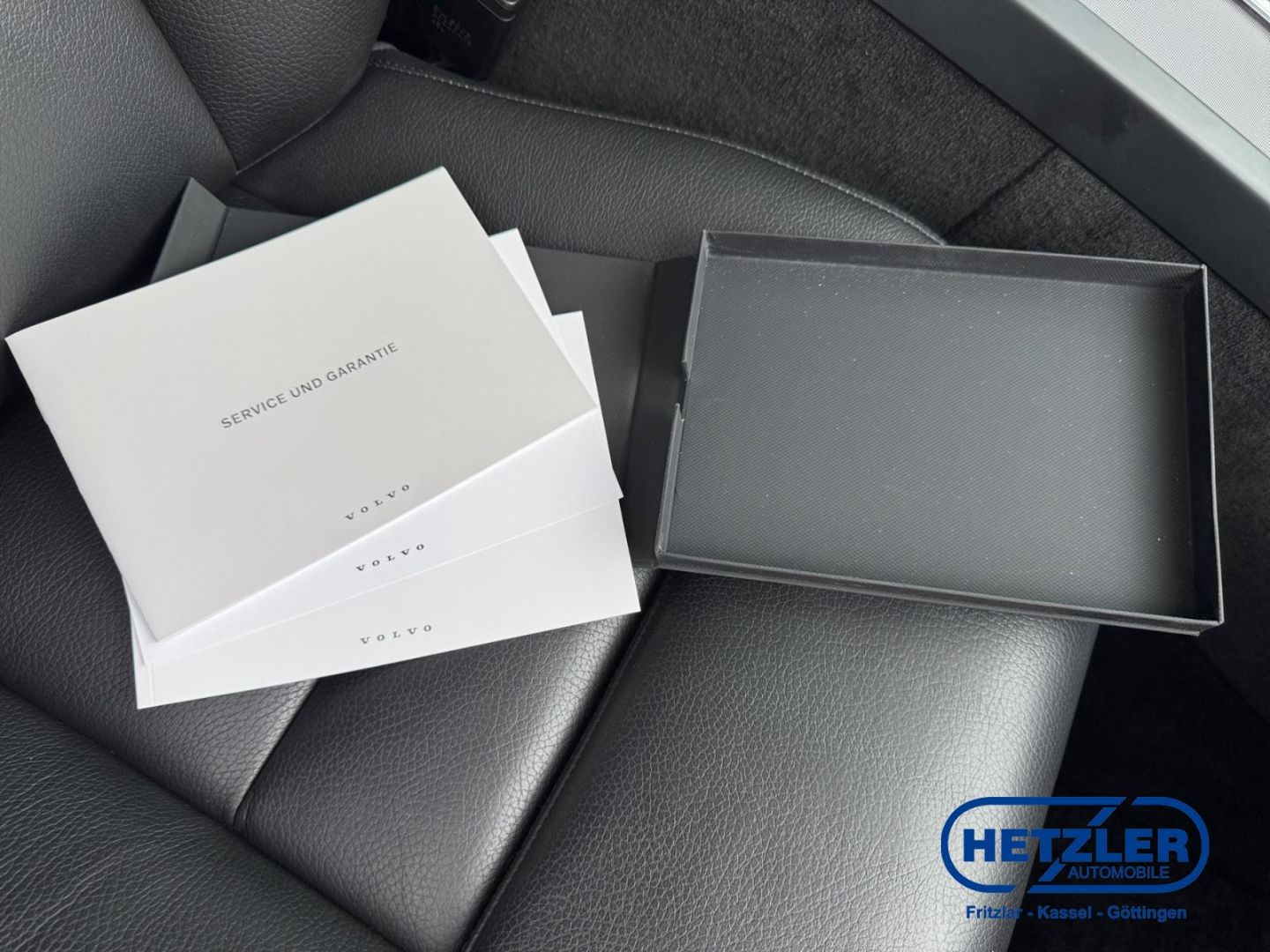 Volvo XC90 B5 Benzin Plus Bright AWD 7-Sitzer, Navigat