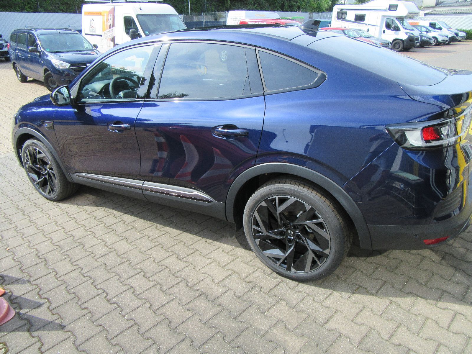 Renault Arkana PH2 Full Hybrid 145 Esprit Alpine - Samsaru's Car Outlet
