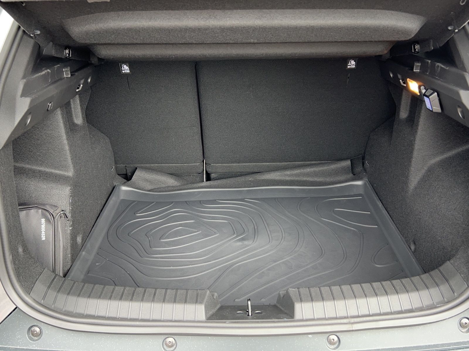 Dacia Duster III Hybrid 140 Extreme - Samsaru's Car Outlet