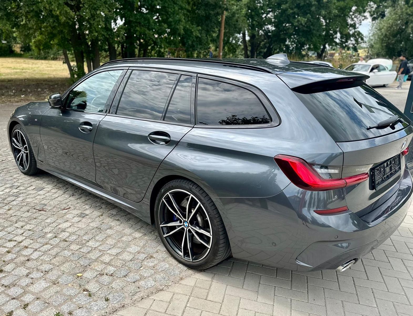 BMW 320 d Touring M Sport - Samsaru's Car Outlet
