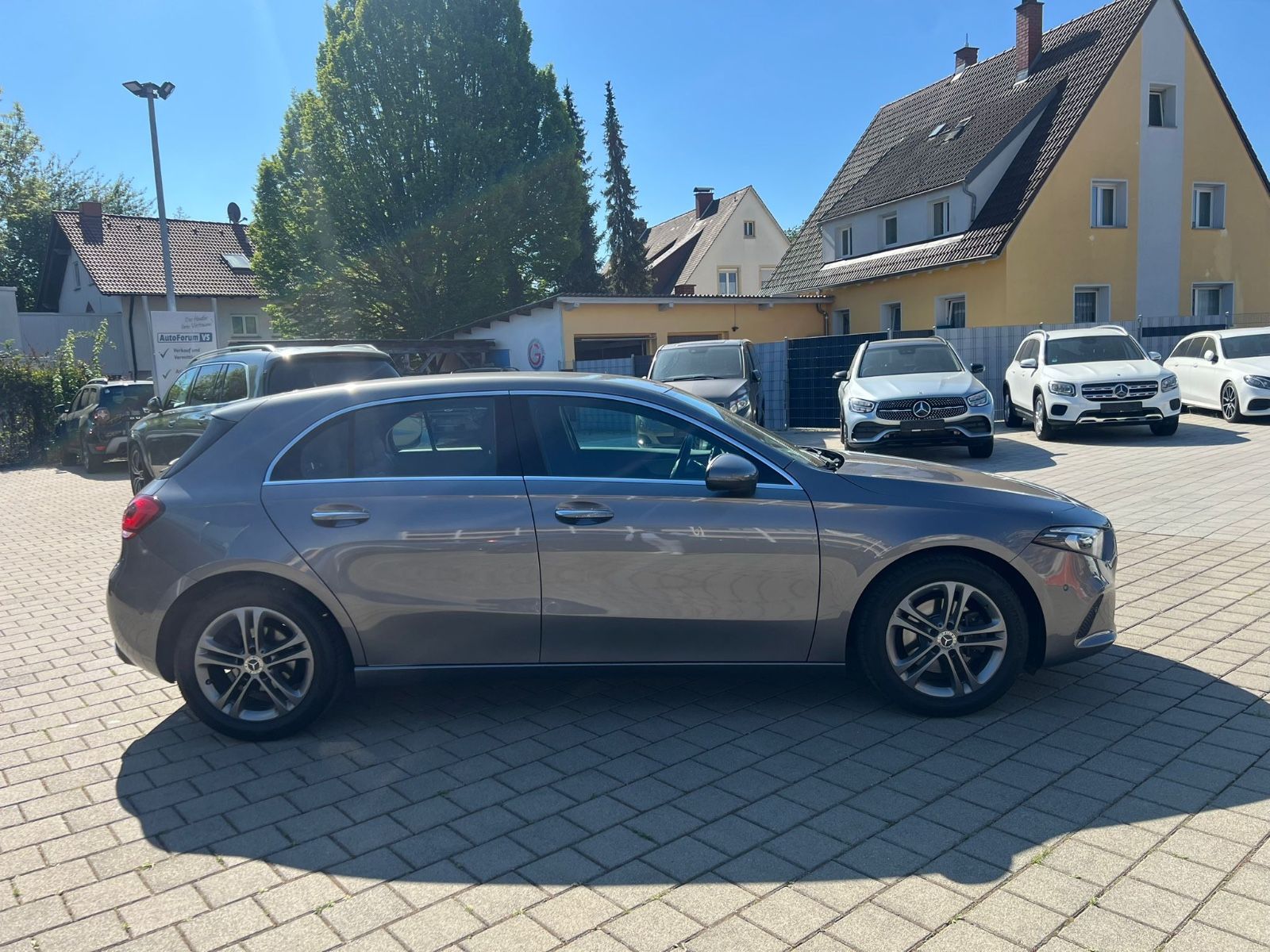 Mercedes-Benz A 200 - Samsaru's Car Outlet