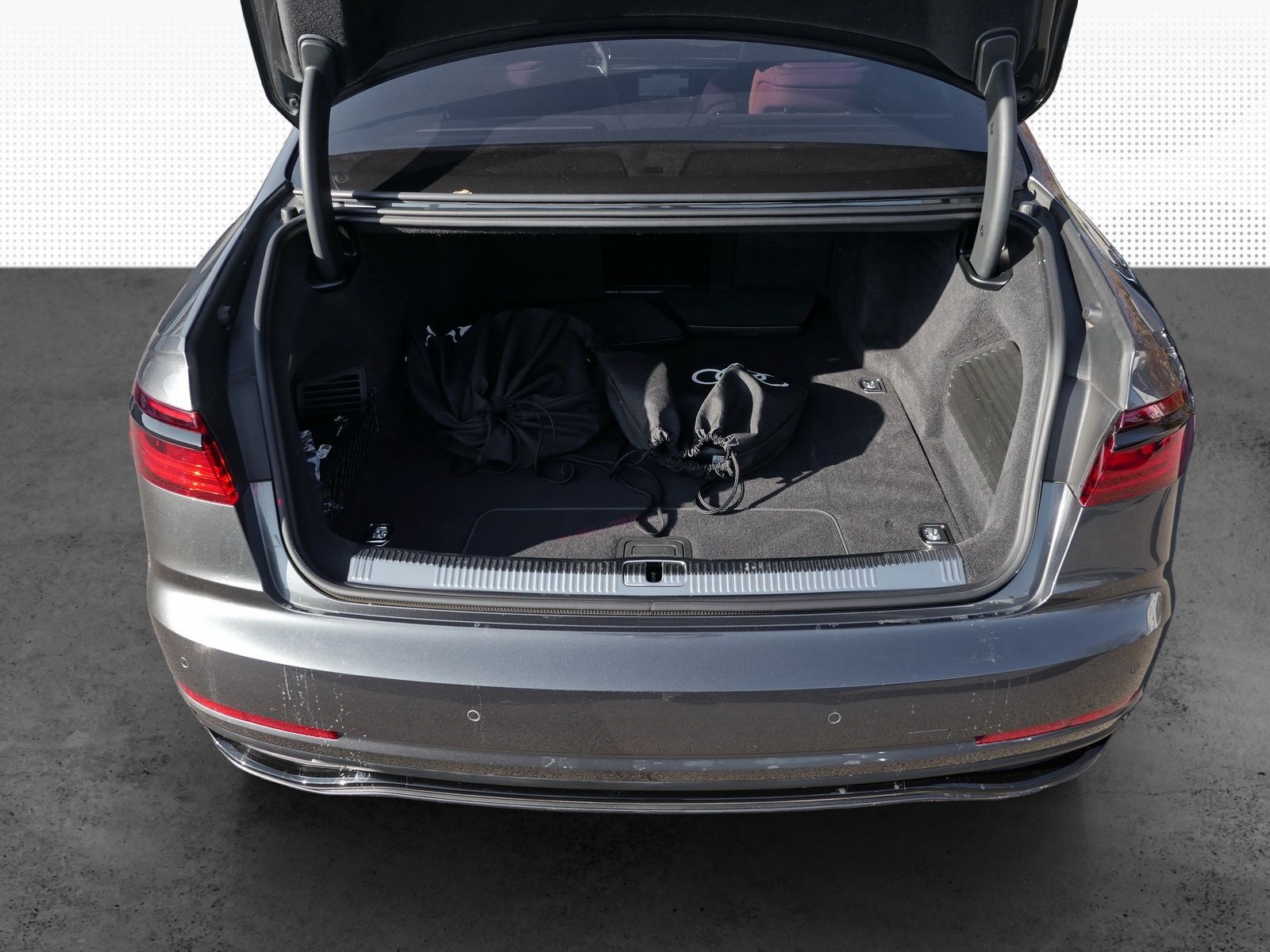 Audi A8 L 60 TFSIe S-Line - Samsaru's Car Outlet
