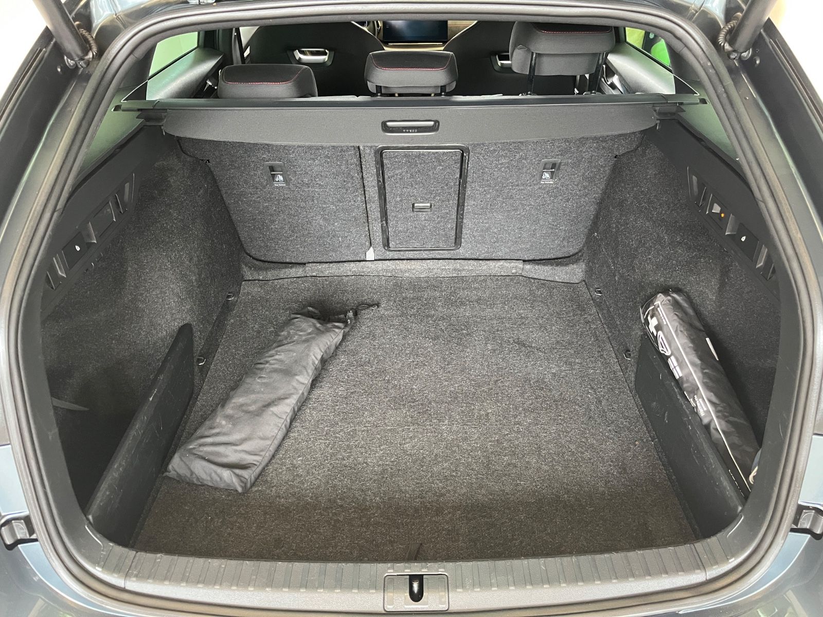 Skoda Octavia Combi RS 4x4 - Samsaru's Car Outlet