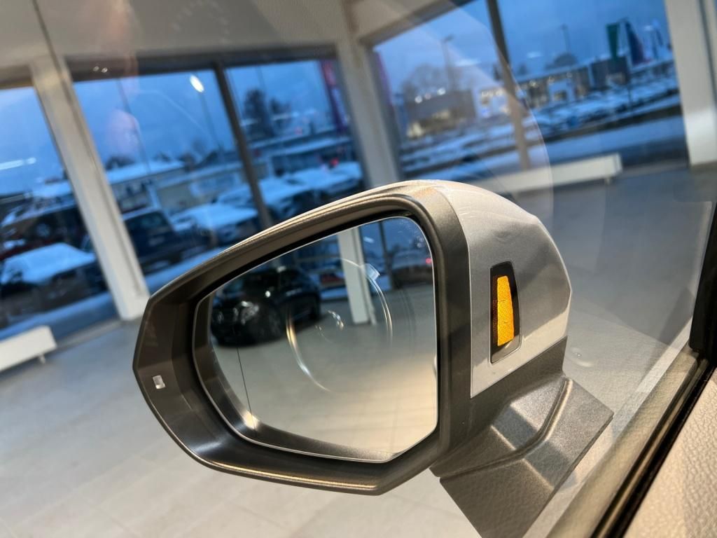 Audi Q2 35 1.5 TFSI advanced Fahrassist+Cam+LED+AUT