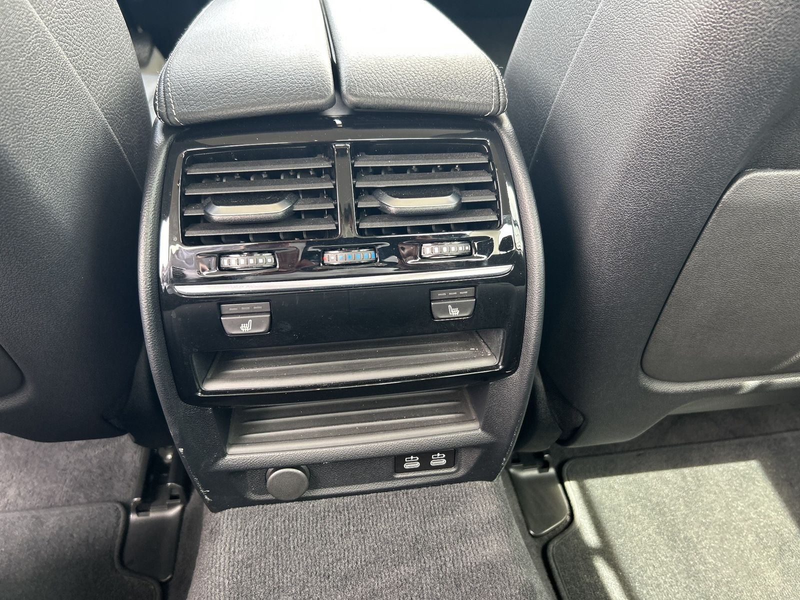 BMW 520d xDrive Limousine Head-Up LED Kamera Standhe