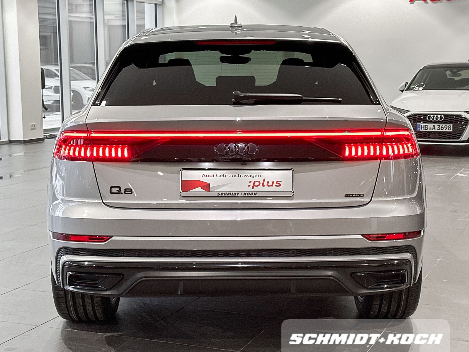 Audi Q8 SUV 50 TDI S-LINE LUFT STANDH. RAUTEN PANO.