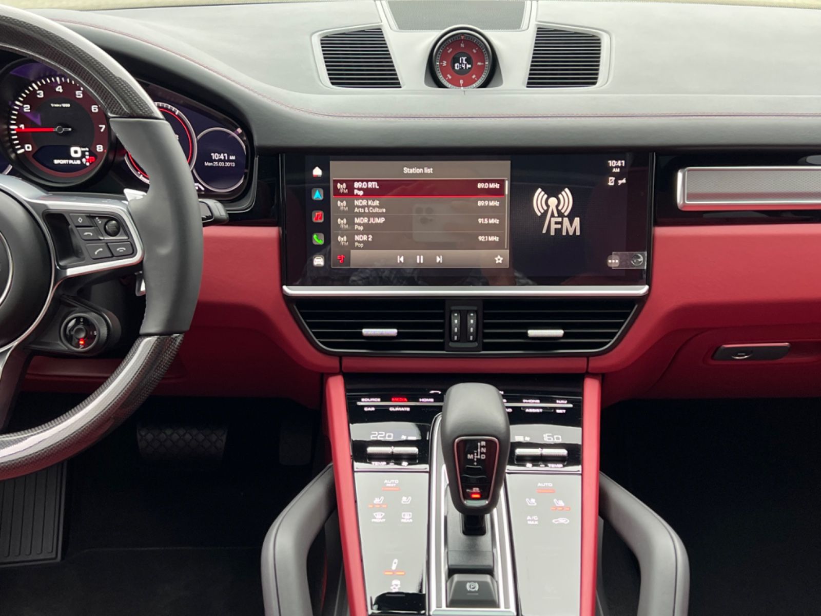 Porsche CAYENNE COUPE PLATINUM EDITION, SPORT CHRONO