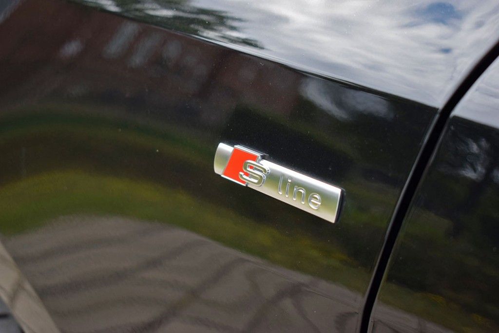 Audi A1 Sportback 40 TFSI S-line - Samsaru's Car Outlet