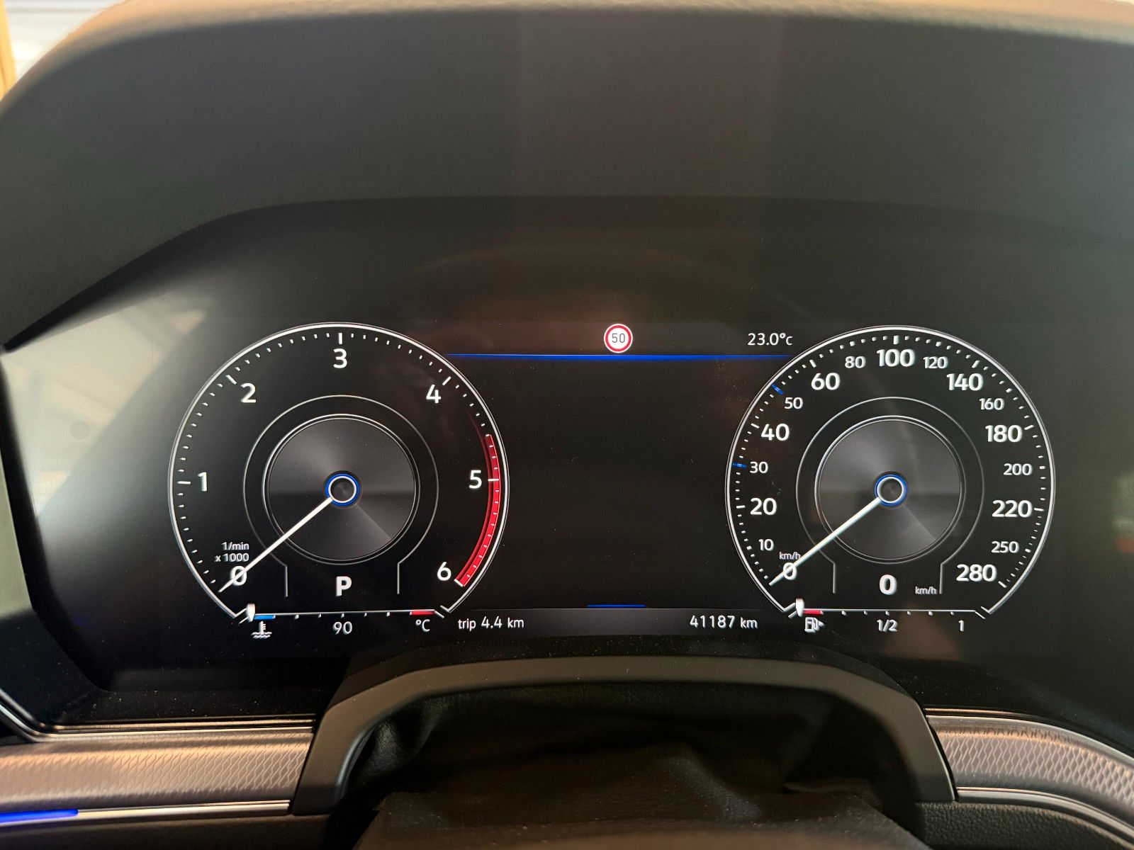 Volkswagen Touareg R-Line 4Motion*GARANTIE*ALLWETTER*VOLL*