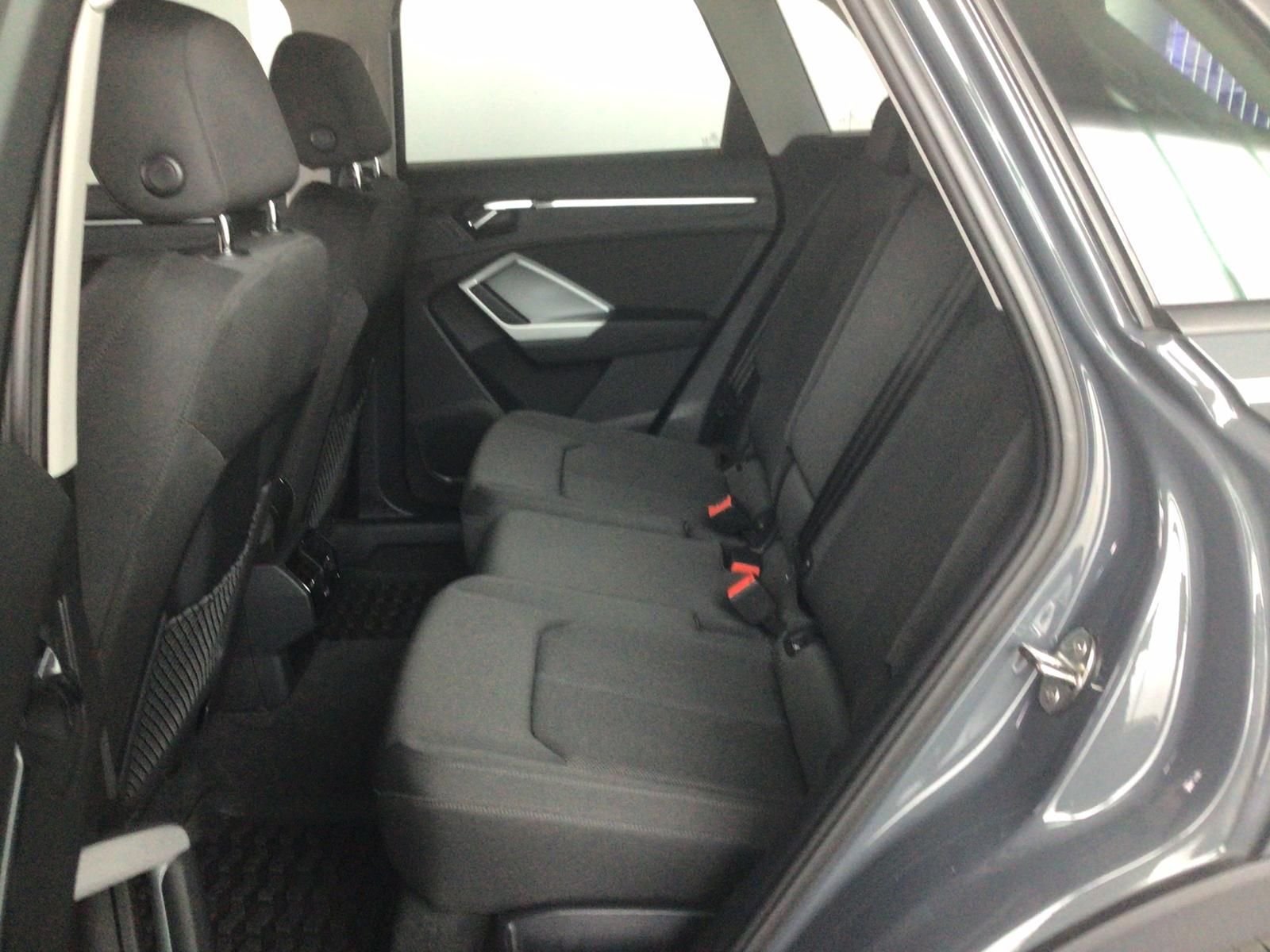 Audi Q3 35 TDI QUATTRO - Samsaru's Car Outlet