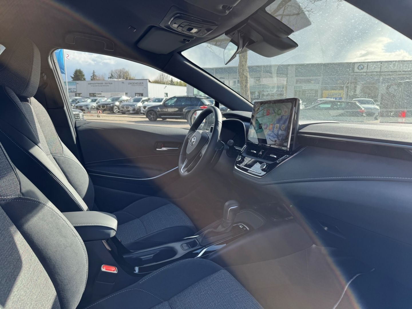 Toyota Corolla Touring Sports Hybrid Teamplayer / CarPl