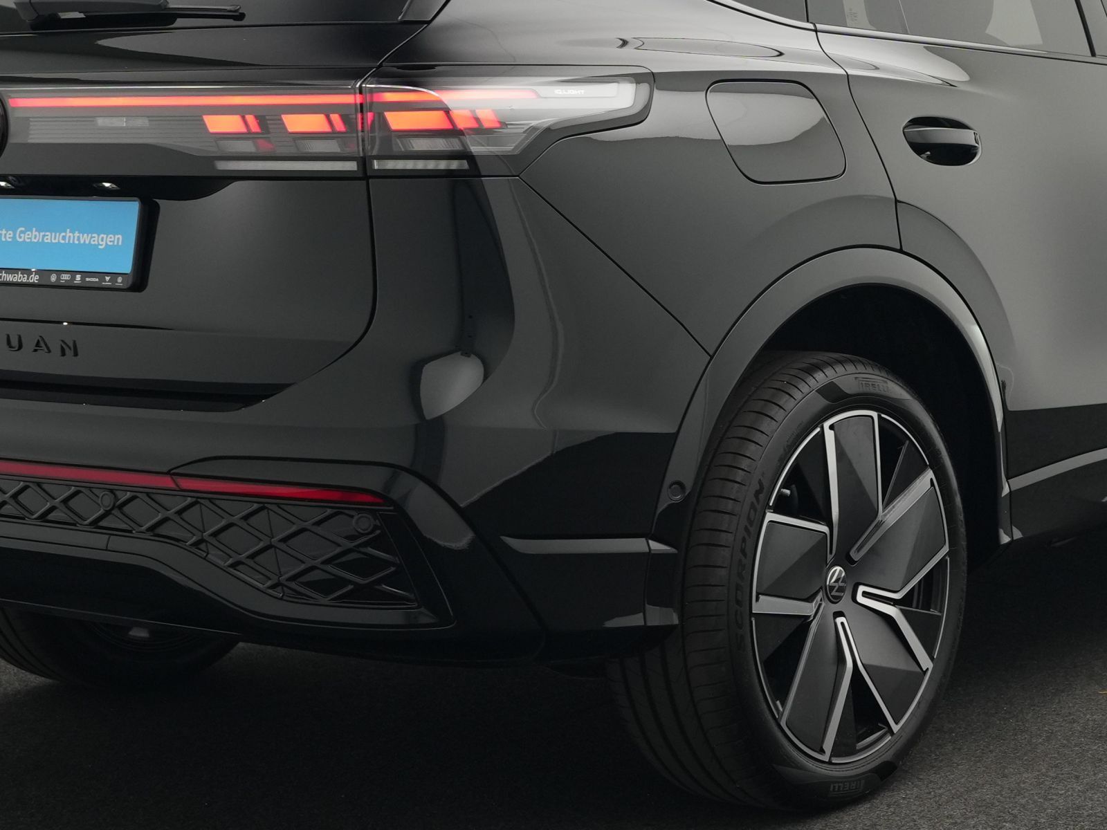 Volkswagen Tiguan R-Line 1.5 TSI eHybrid DSG AHK*R-KAM*NAV