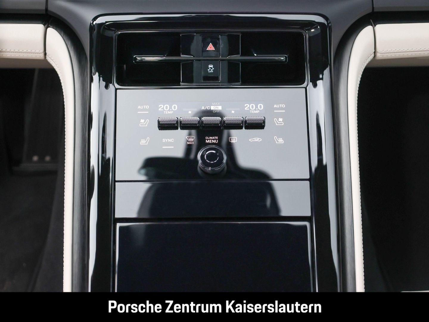 Porsche Panamera 4 E-Hybrid InnoDrive Surround-View LED
