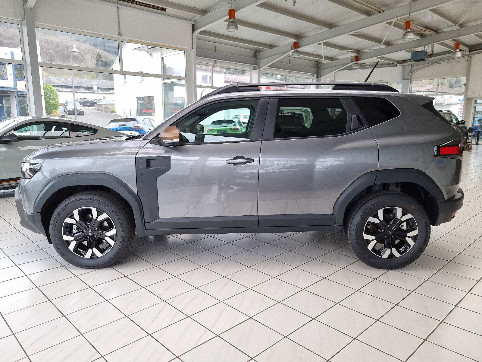 Dacia Duster HYBRID 140 Extreme - Samsaru's Car Outlet