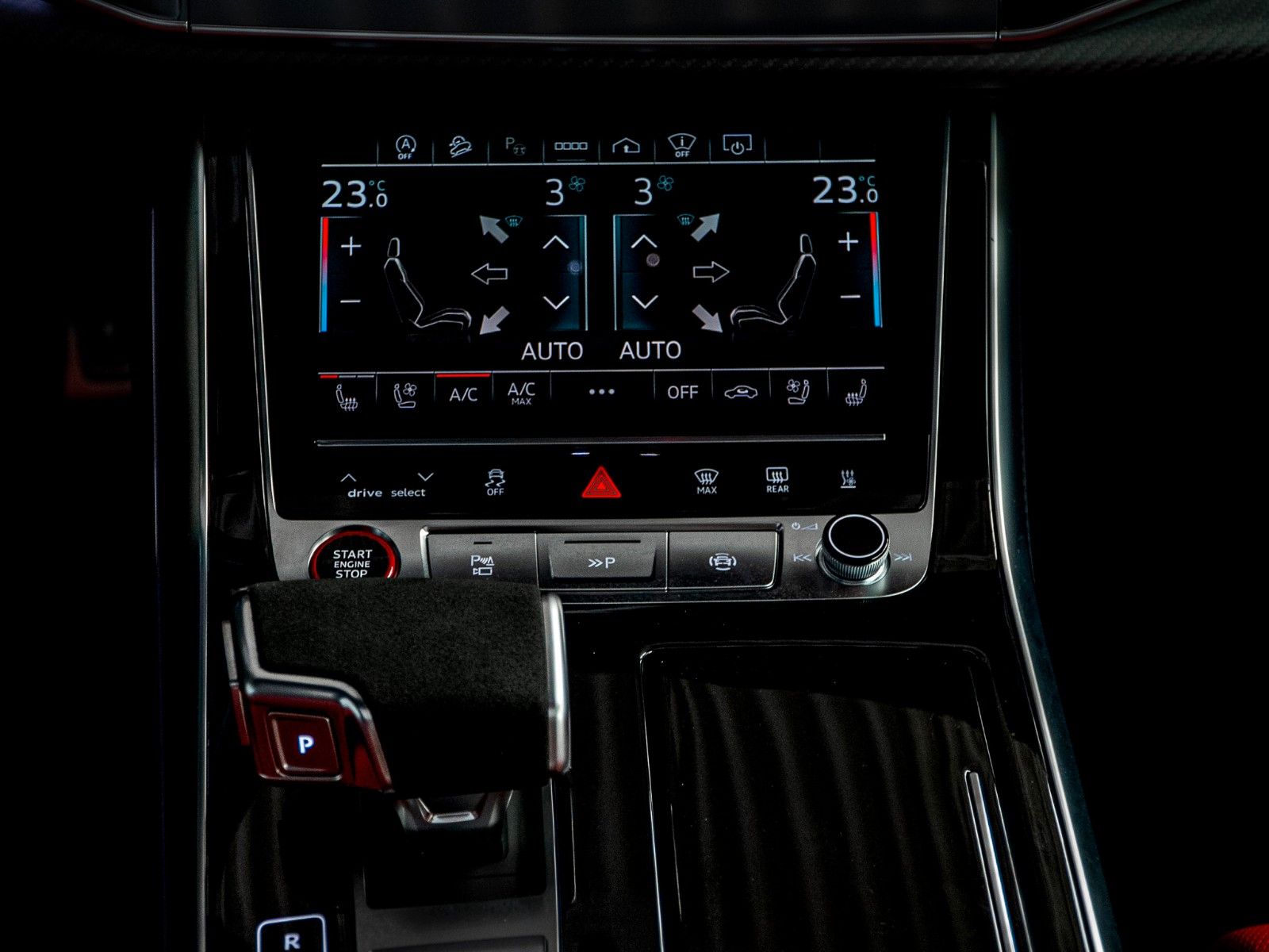 Audi RSQ8 performance Maxton Carbon Red Pano