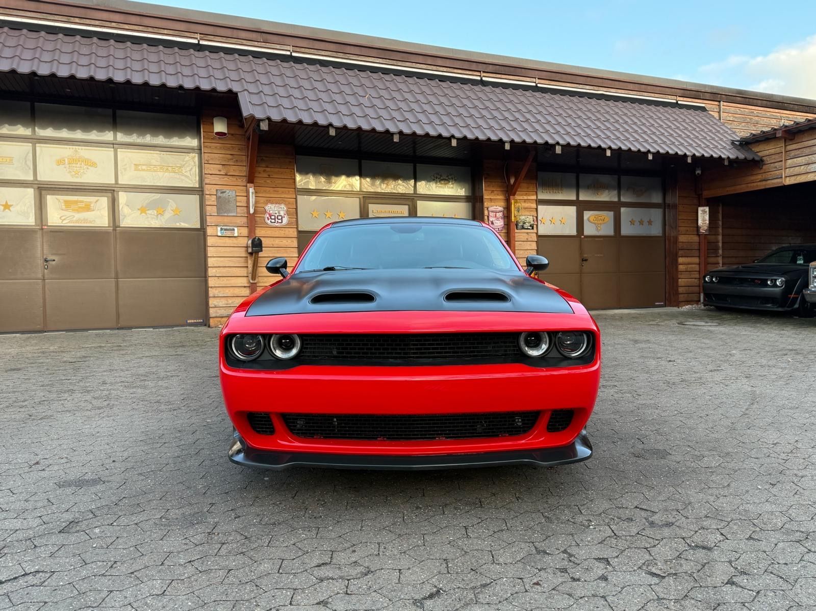 Dodge 5,7 V8*SRT KIT*LEDER*NAVI*KEYLESS*GARNTIE*SERVIC
