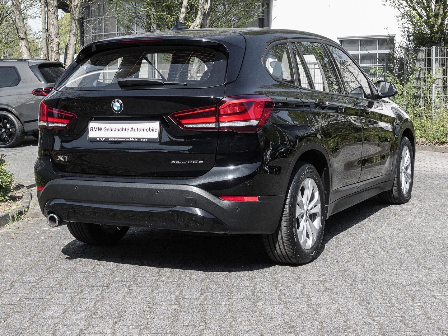 BMW X1 xDrive25e - Samsaru's Car Outlet