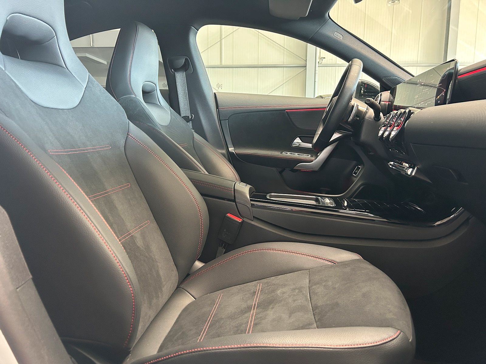 Mercedes-Benz CLA 250 4M AMG Premium - Samsaru's Car Outlet