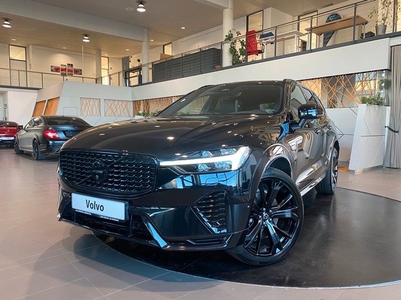 Volvo XC60 T8 AWD Black Ultra Pano HUD H&K ACC AHK 21"