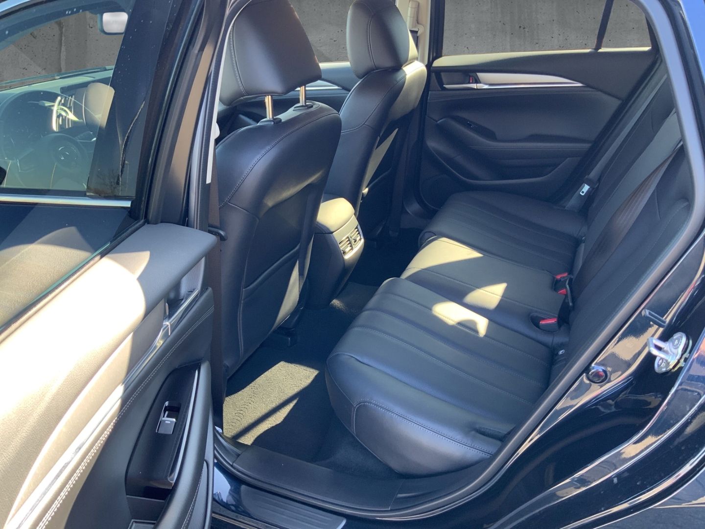 Mazda 6 Kombi 2.0 165 AT EXCLUSIVE LEDER MATRIX BOSE 3