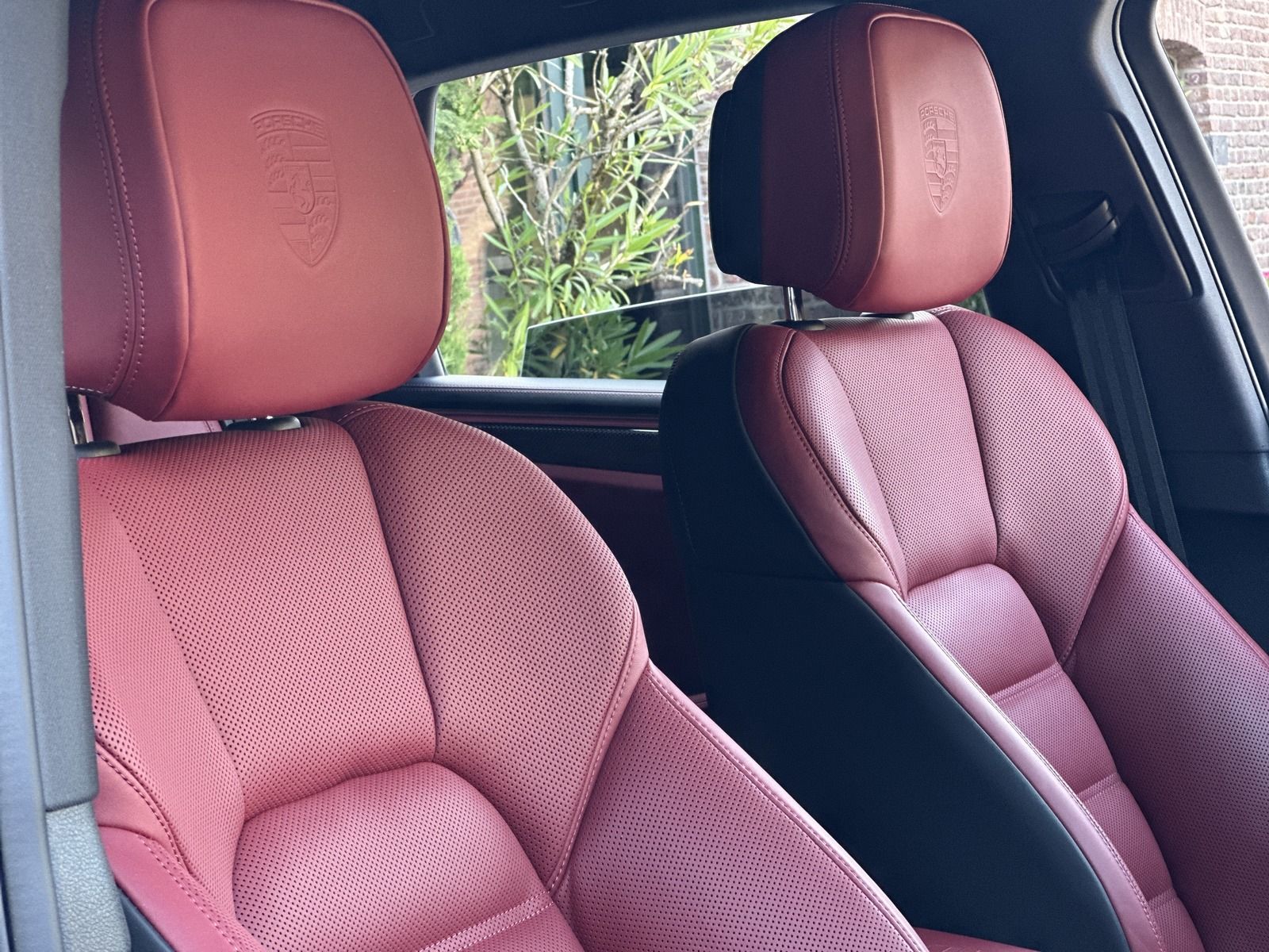 Porsche Macan T SPORTABGAS*21 EXCLUSIVE - Samsaru's Car Outlet