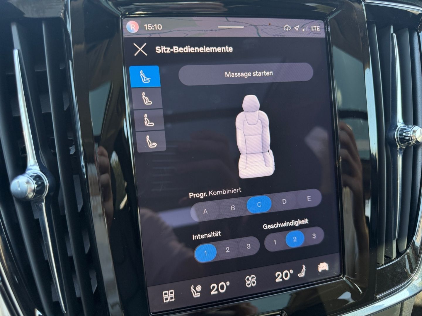 Volvo V90 Cross Country B4 AWD Ultimate B&W StandHZG L