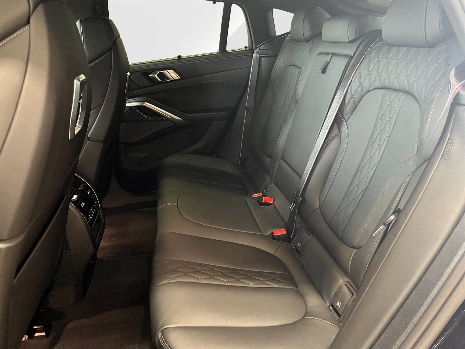 BMW X6 xDrive30d M-Sport Pro Head-Up Pano 22 Zoll