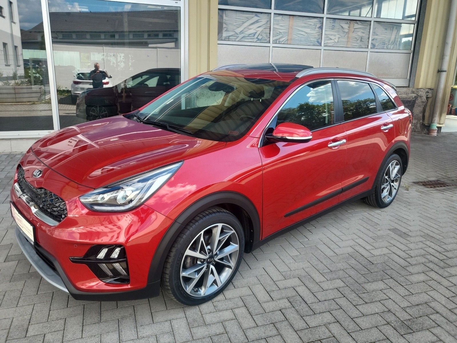 Kia Niro HEV Spirit - Samsaru's Car Outlet