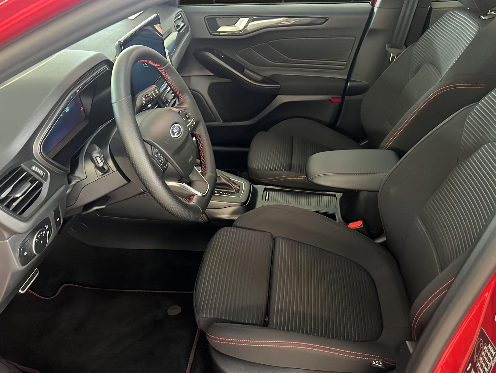 Ford Focus 1.0 EB ST-Line X*Pano*Bang&Olufsen*ACC