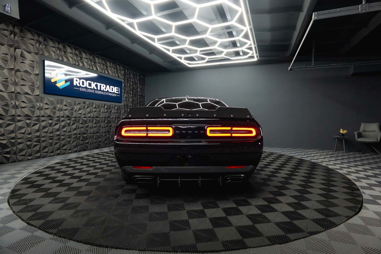 Dodge Challenger 5.7 V8 R/T SRT WIDE BODY *LED*19%*