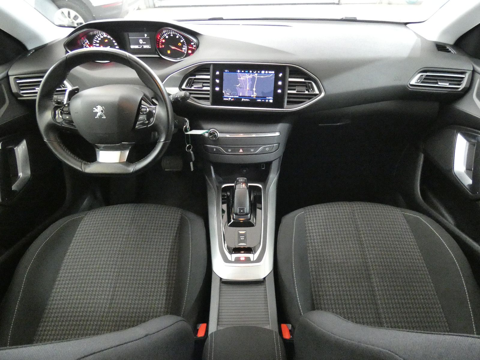 Peugeot 308 Active Pack - Samsaru's Car Outlet