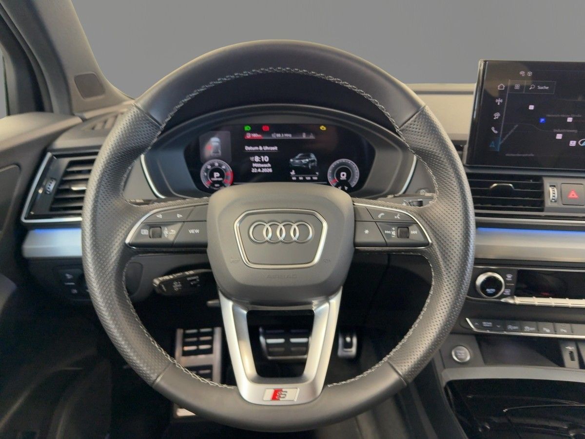 Audi Q5 S line 40 TDI quattro virtual AHK