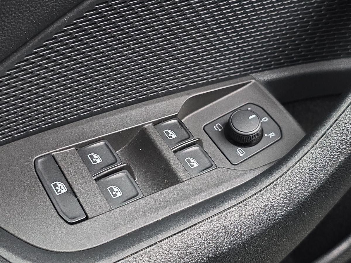 Skoda Octavia Tour 2.0 TDI DSG V-COCK ACC NAVI KEYLESS