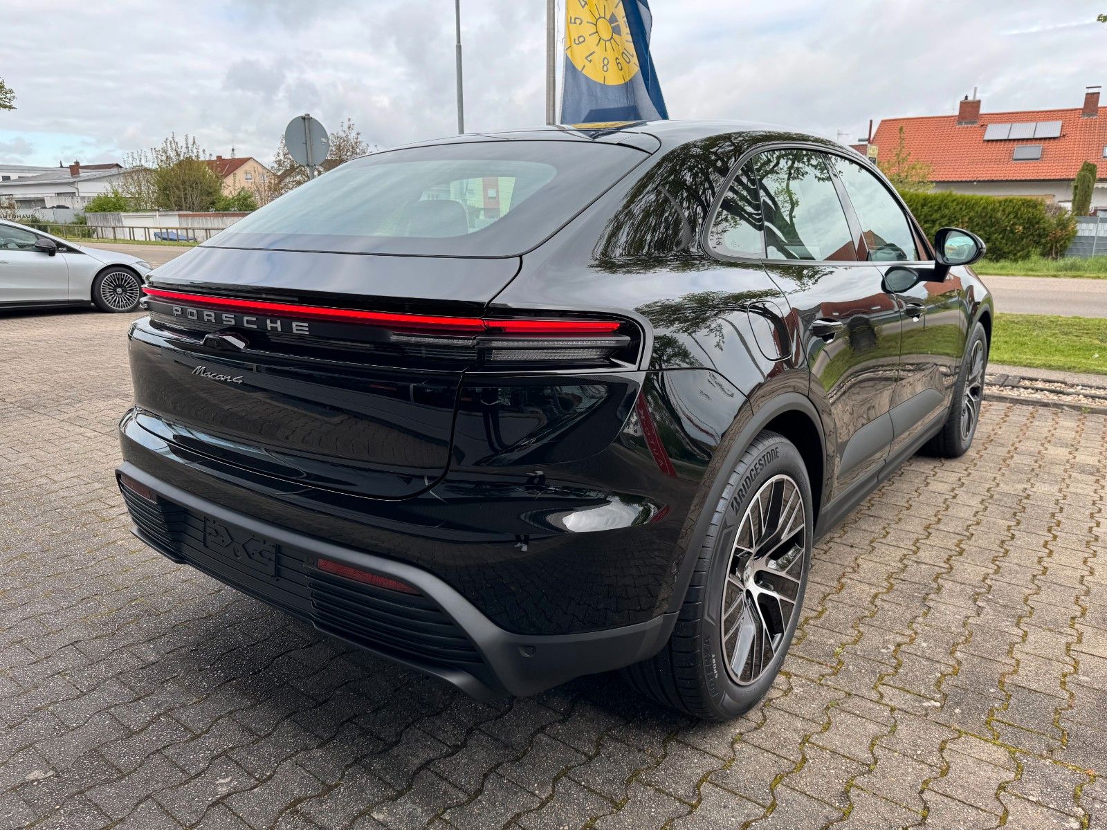 Porsche Macan Electric 4 *Luftfederung*/Beifahrerdisplay