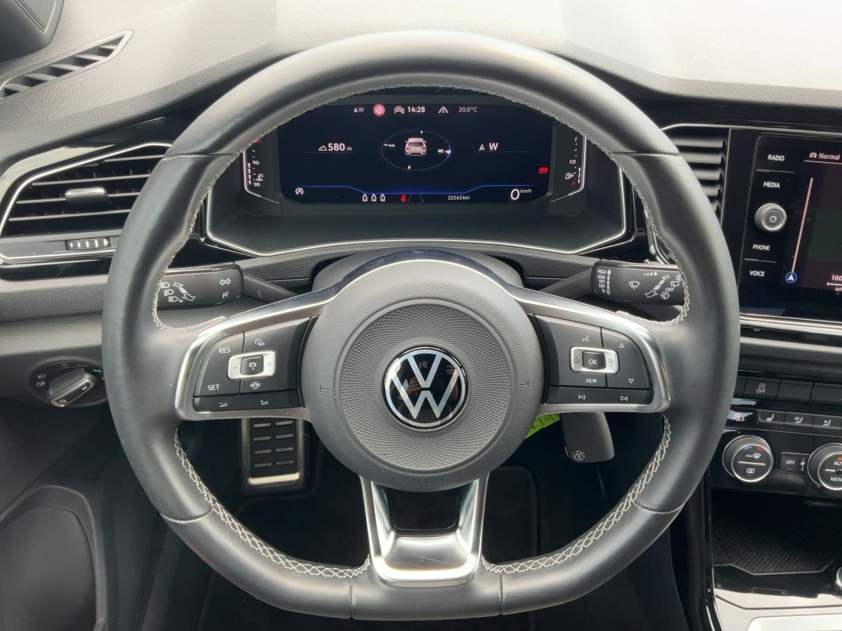 Volkswagen T-Roc 1.5 TSI SPORT - Samsaru's Car Outlet